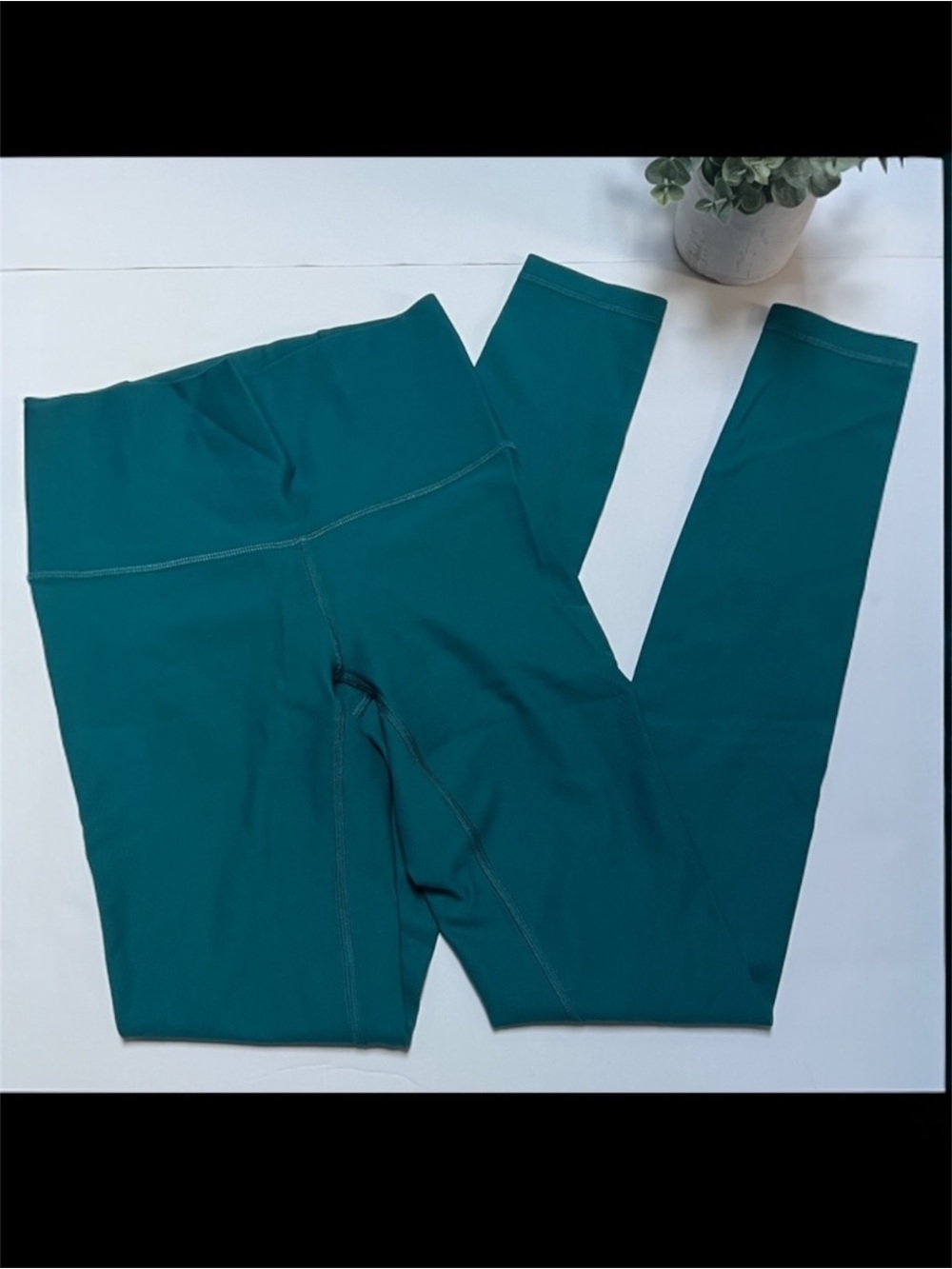 Lululemon Mapped Out High Rise Tight 28” Laguna Size 4